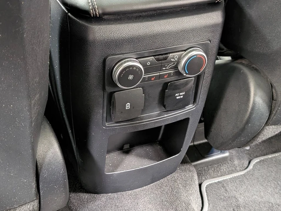 2020 Ford Explorer 6th Gen - Image 16 of 31