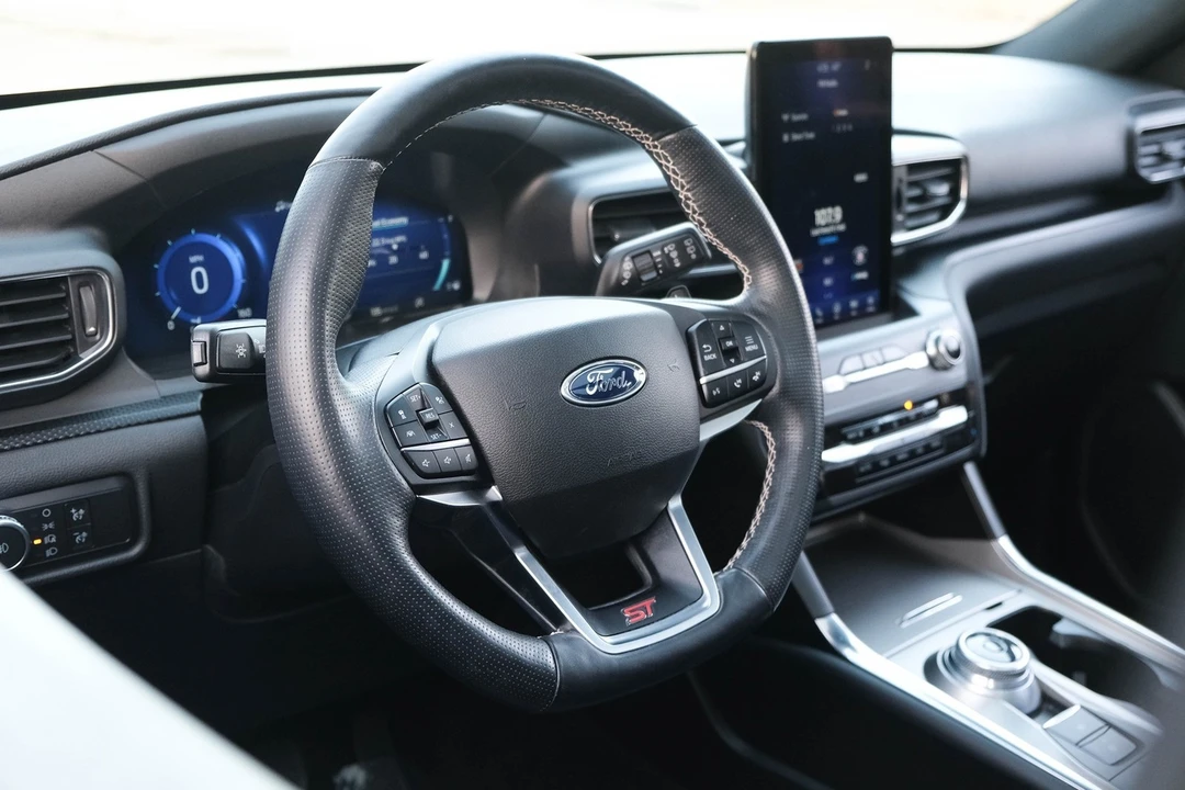 2020 Ford Explorer 6th Gen - Image 19 of 21