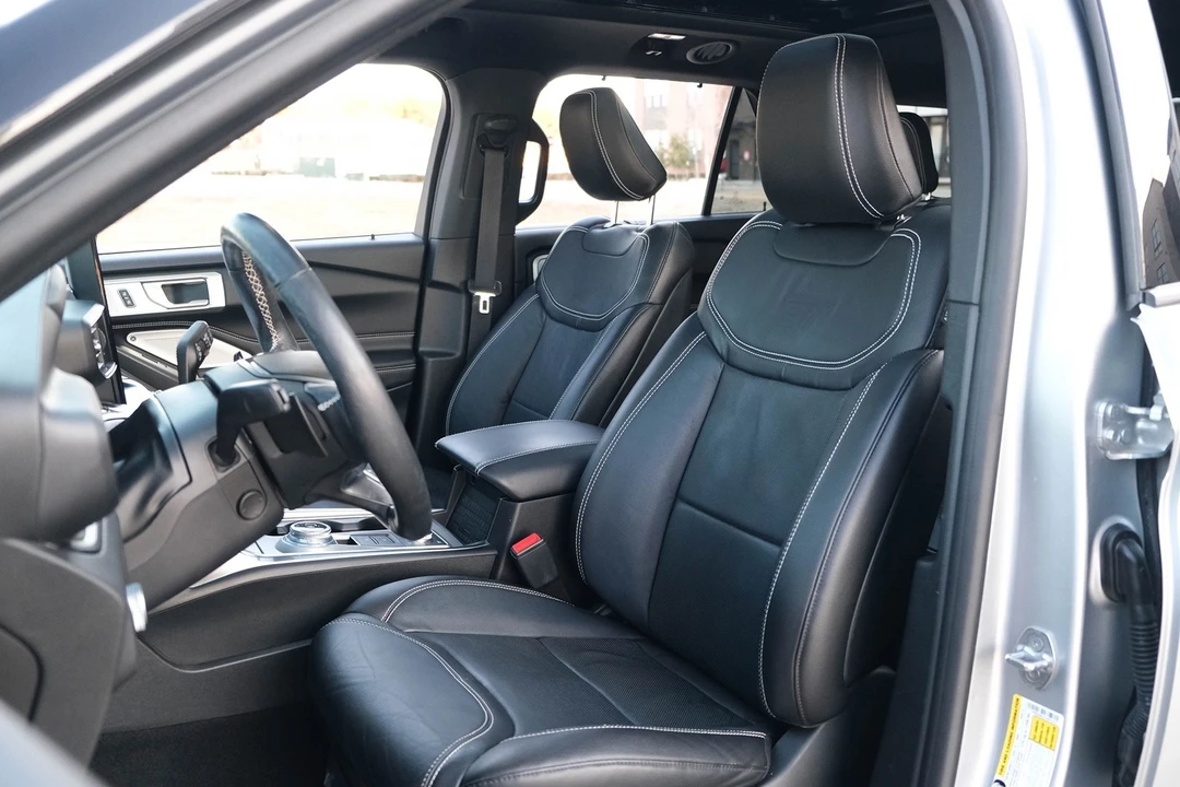2020 Ford Explorer 6th Gen - Image 17 of 21