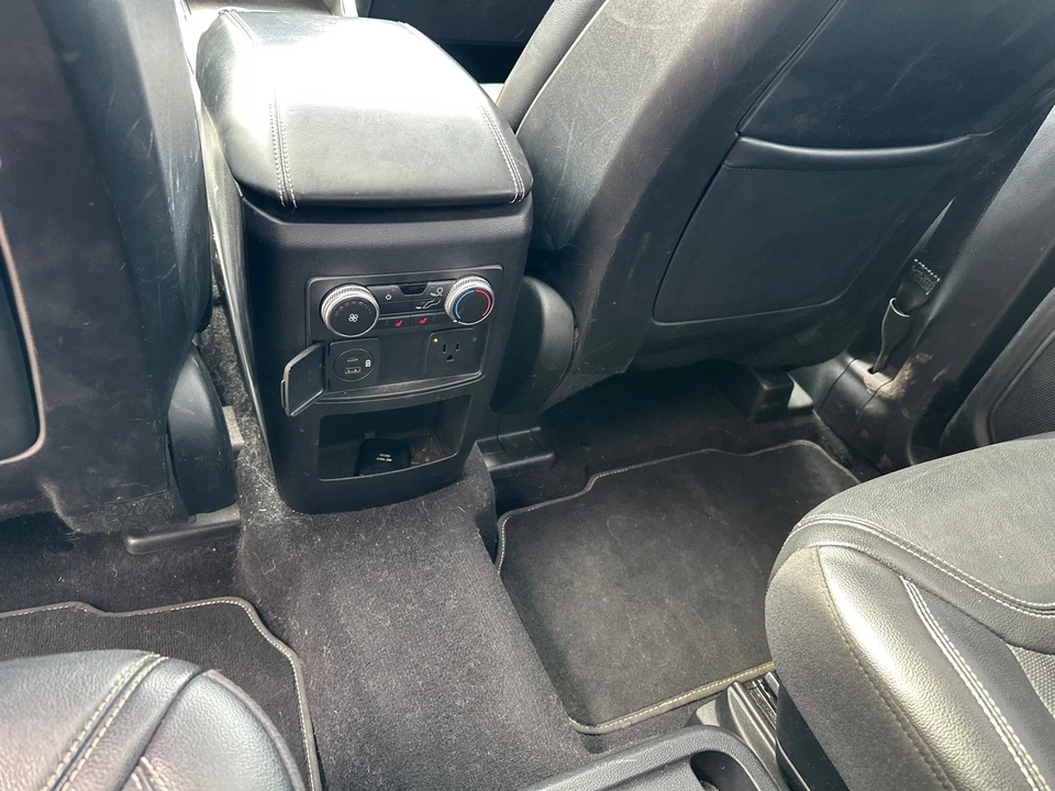 2020 Ford Explorer 6th Gen - Image 19 of 21