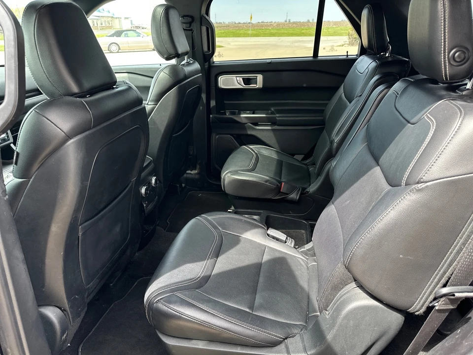 2020 Ford Explorer 6th Gen - Image 18 of 21