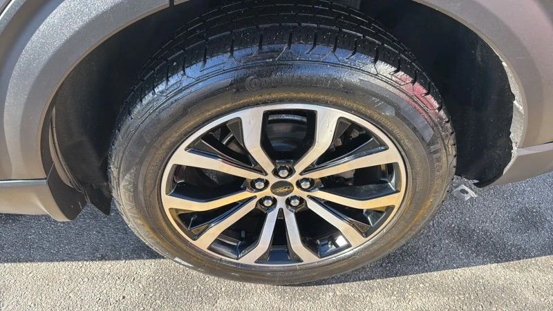 2020 Ford Explorer 6th Gen - Image 9 of 12