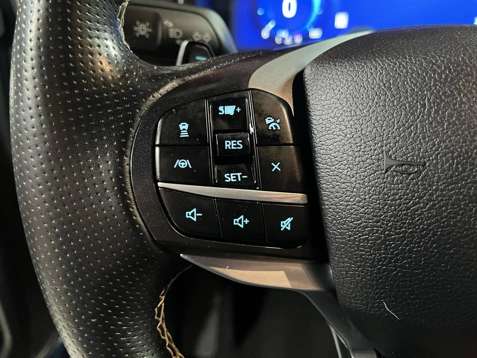2020 Ford Explorer 6th Gen - Image 15 of 21