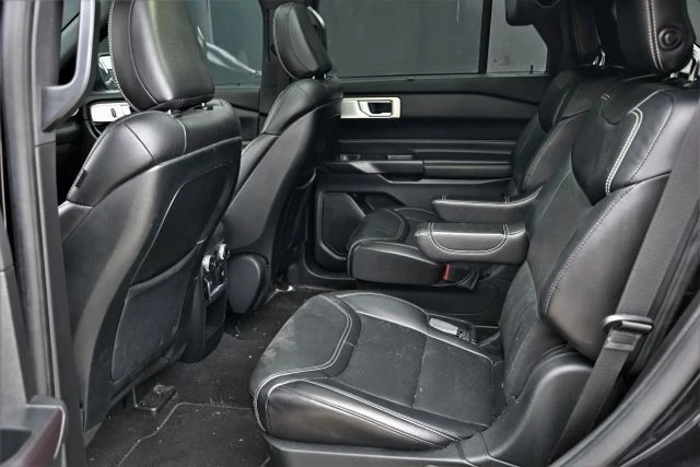 2020 Ford Explorer 6th Gen - Image 17 of 21