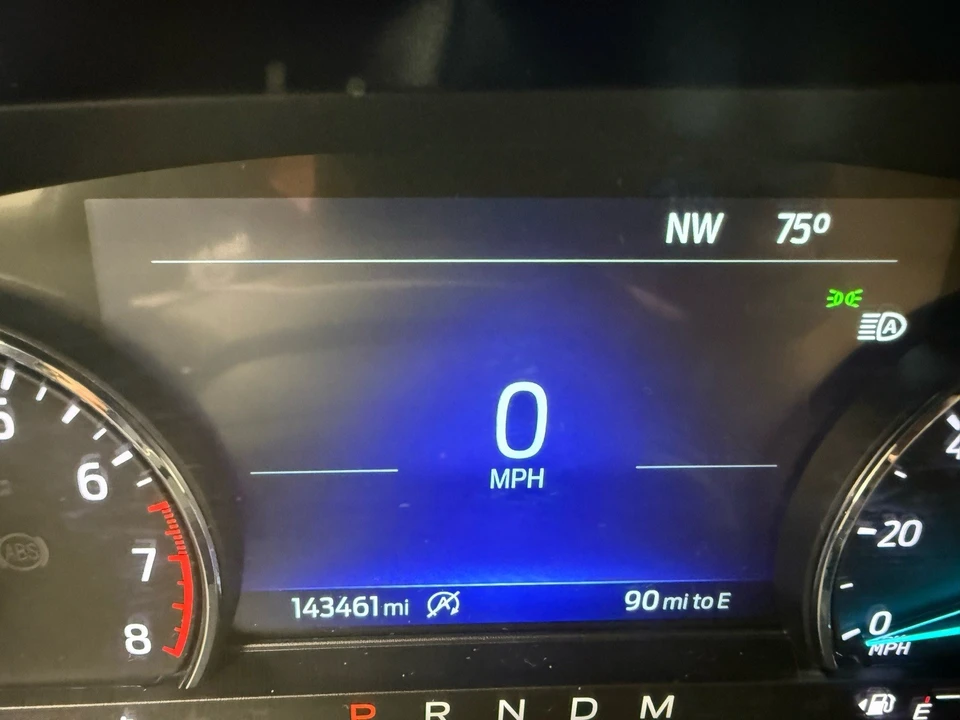 2020 Ford Explorer 6th Gen - Image 15 of 21