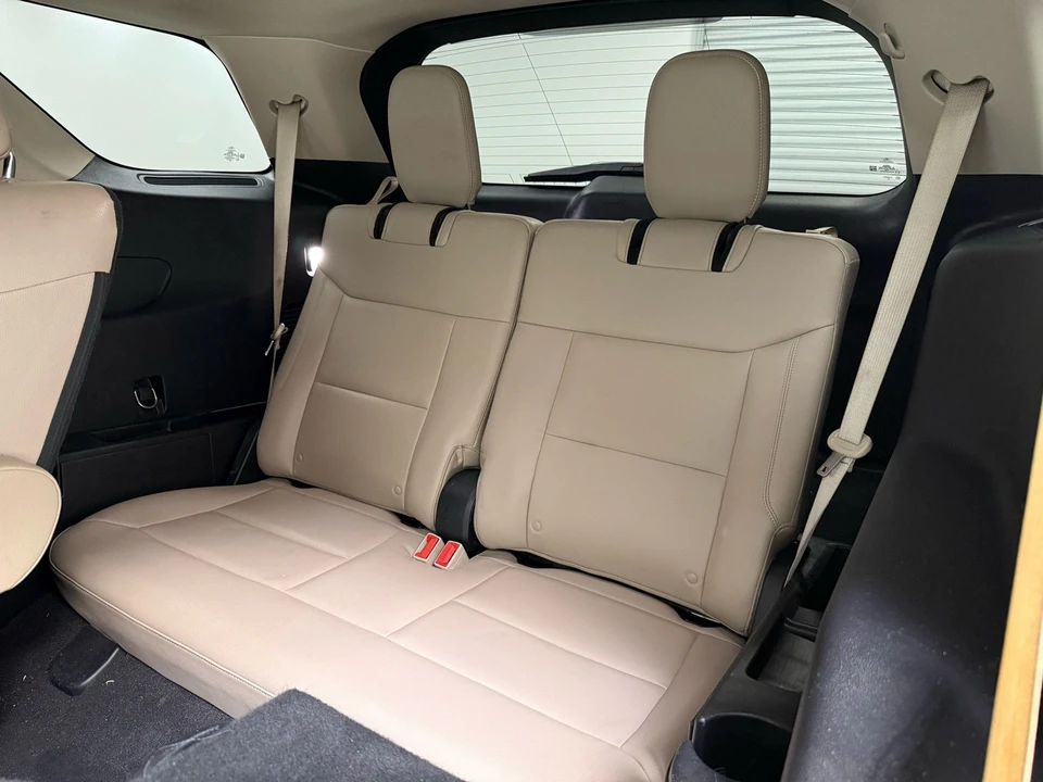 2020 Ford Explorer 6th Gen - Image 17 of 21