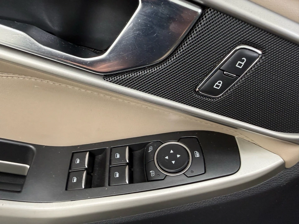 2020 Ford Explorer 6th Gen - Image 11 of 21