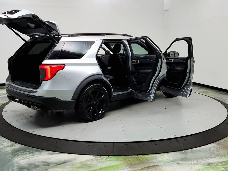 2020 Ford Explorer 6th Gen - Image 11 of 12