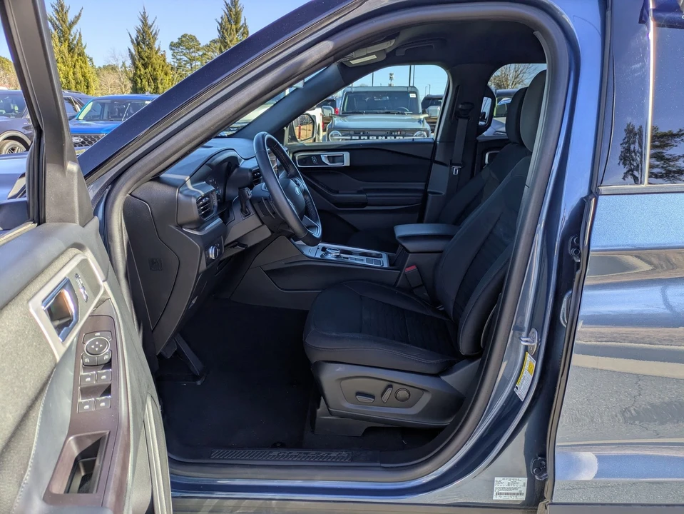 2020 Ford Explorer 6th Gen - Image 12 of 21