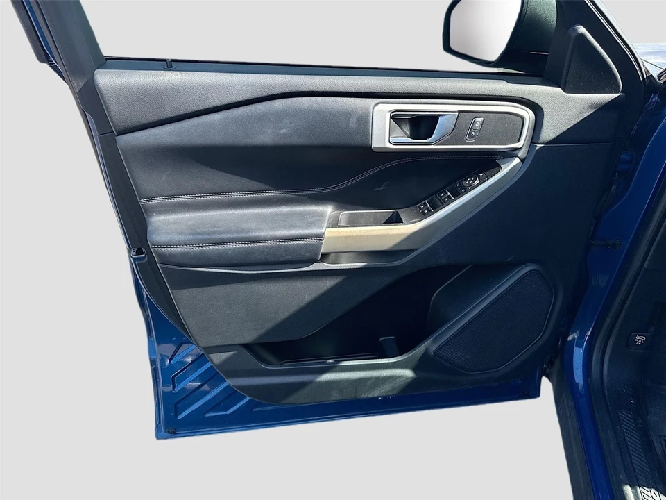 2020 Ford Explorer 6th Gen - Image 11 of 13