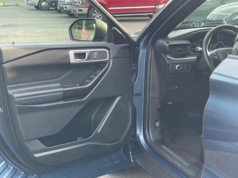 2020 Ford Explorer 6th Gen - Image 9 of 12
