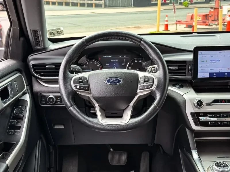 2020 Ford Explorer 6th Gen - Image 11 of 12