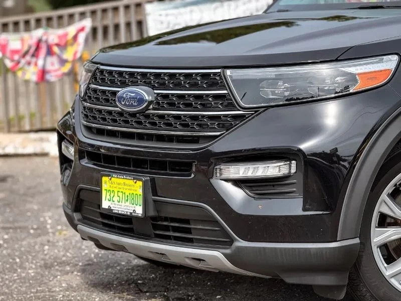 2020 Ford Explorer 6th Gen - Image 9 of 12