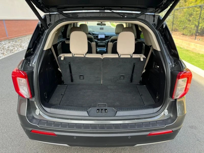 2020 Ford Explorer 6th Gen - Image 10 of 12