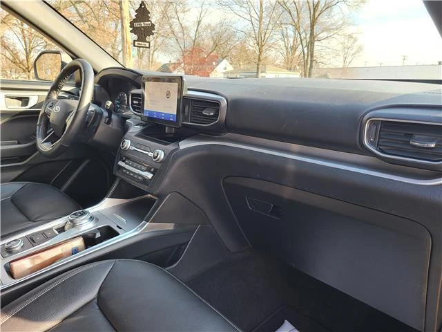 2020 Ford Explorer 6th Gen - Image 16 of 21