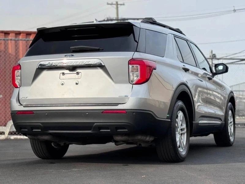 2020 Ford Explorer 6th Gen - Image 9 of 12