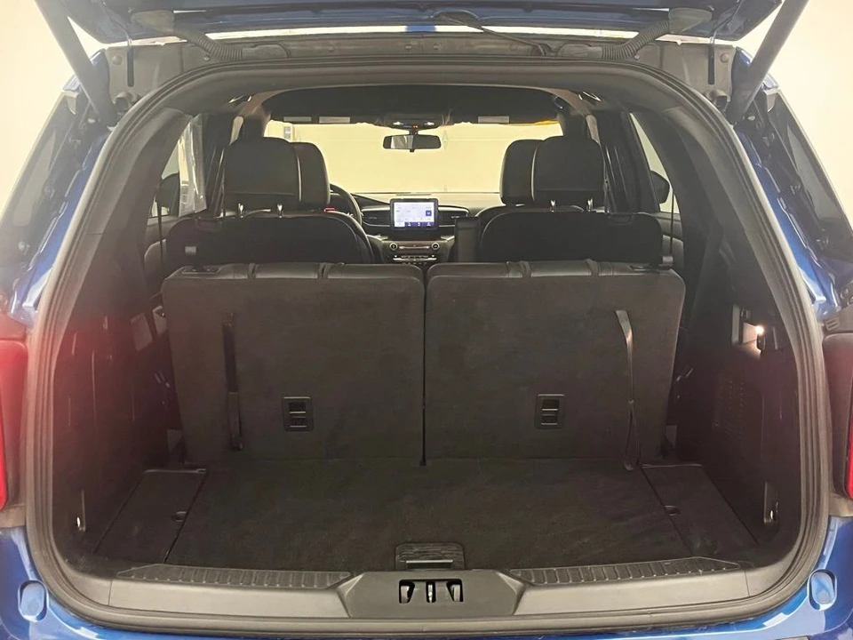 2020 Ford Explorer 6th Gen - Image 9 of 12