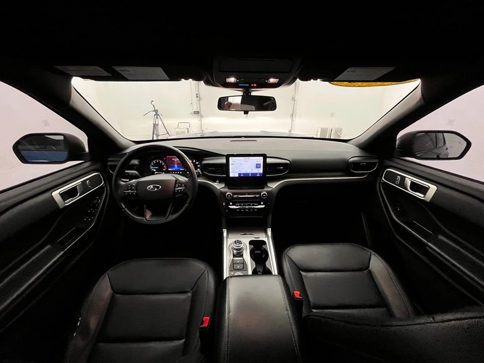 2020 Ford Explorer 6th Gen - Image 2 of 12