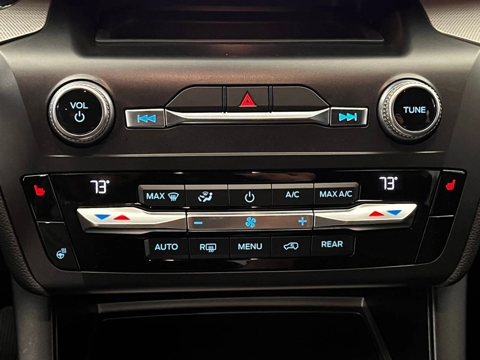 2020 Ford Explorer 6th Gen - Image 5 of 12