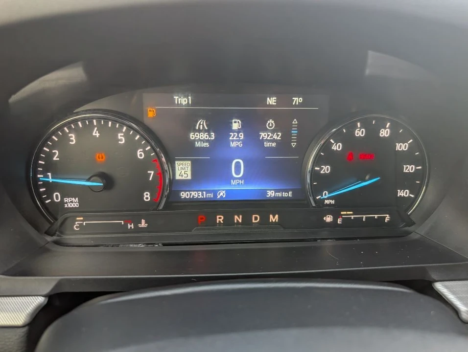 2020 Ford Explorer 6th Gen - Image 15 of 21