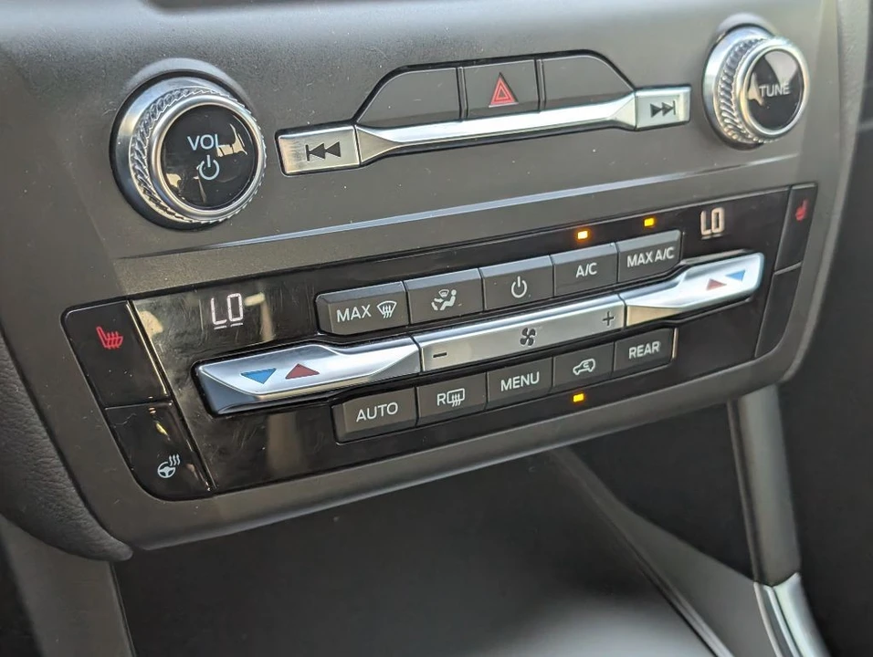 2020 Ford Explorer 6th Gen - Image 21 of 21