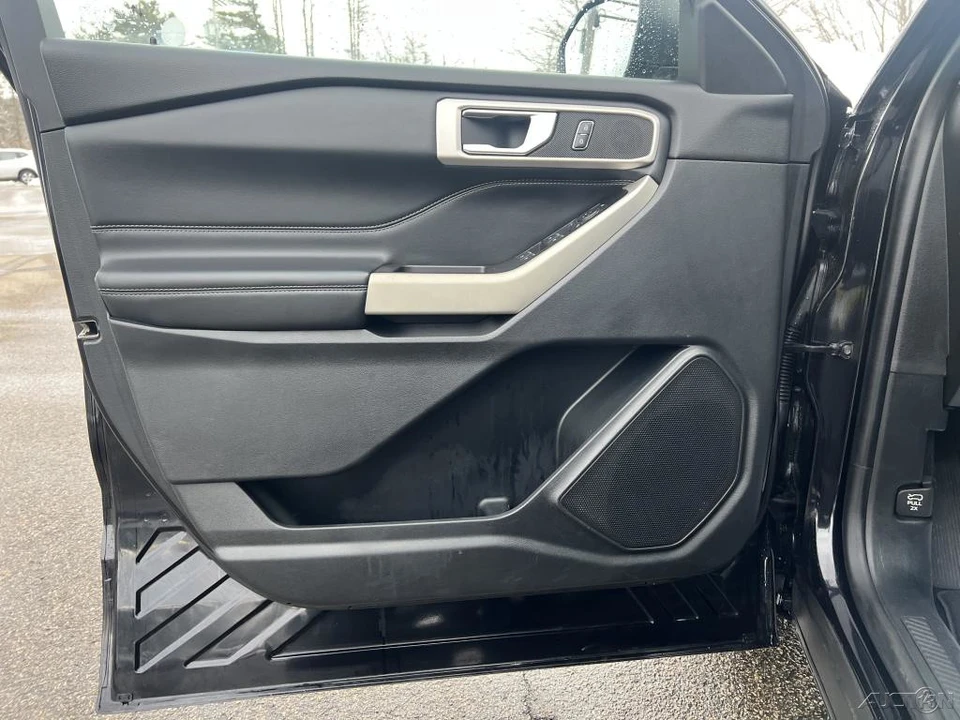 2020 Ford Explorer 6th Gen - Image 12 of 12