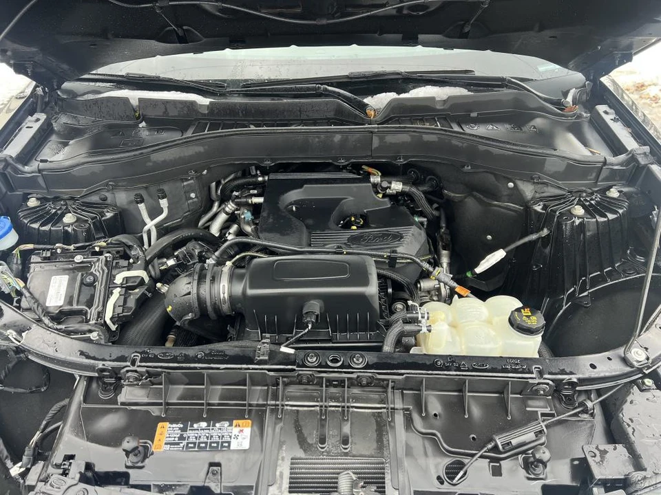 2020 Ford Explorer 6th Gen - Image 5 of 12