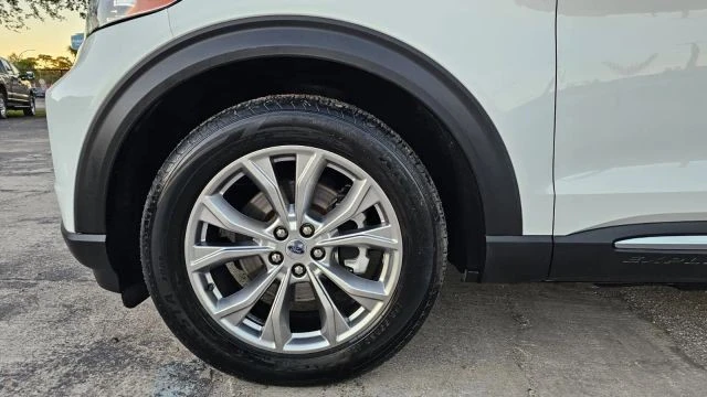 2020 Ford Explorer 6th Gen - Image 9 of 21