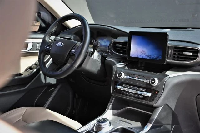 2020 Ford Explorer 6th Gen - Image 10 of 21