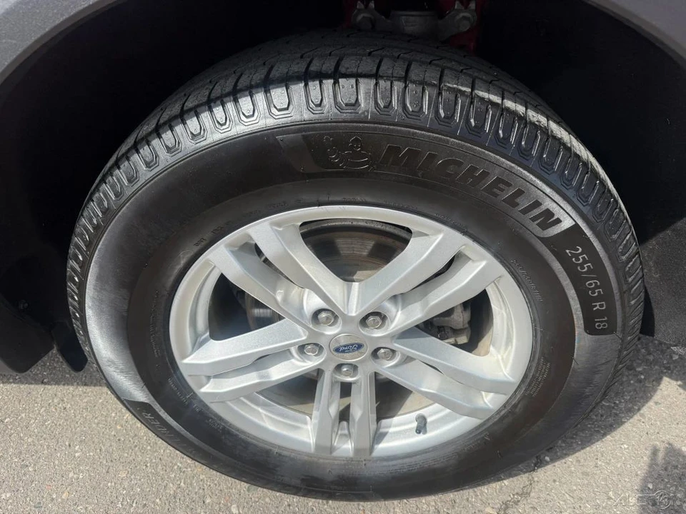 2020 Ford Explorer 6th Gen - Image 10 of 21