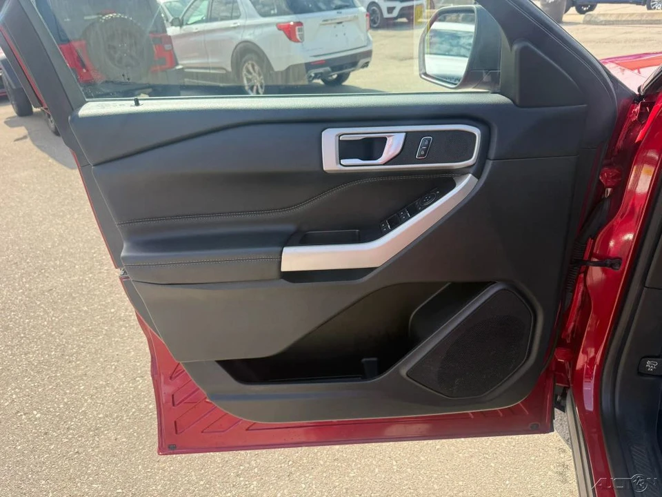 2020 Ford Explorer 6th Gen - Image 19 of 21
