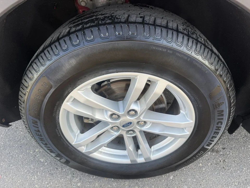 2020 Ford Explorer 6th Gen - Image 11 of 21