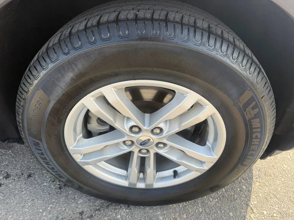 2020 Ford Explorer 6th Gen - Image 12 of 21