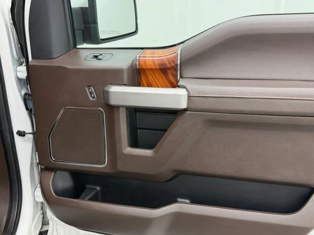2020 Ford - Image 21 of 31