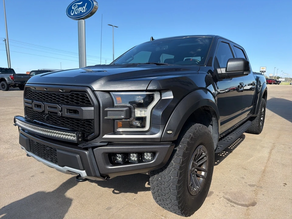 2020 Ford F-150 Raptor 13th Gen - Image 4 of 31