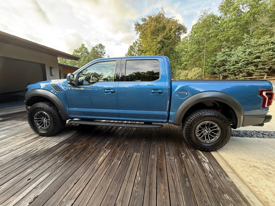 2020 Ford F-150 Raptor 13th Gen - Image 7 of 31