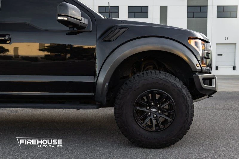 2020 Ford F-150 Raptor 13th Gen - Image 25 of 28