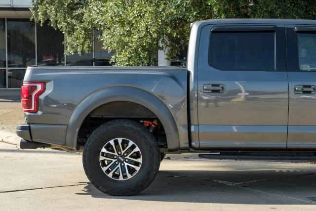 2020 Ford F-150 Raptor 13th Gen - Image 13 of 21