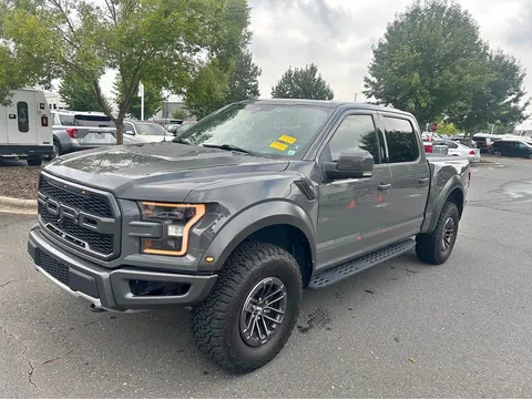 2020 Ford F-150 Raptor Pickup 4D 5 1/2 ft
