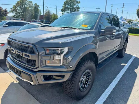 2020 Ford F-150 Raptor Pickup 4D 5 1/2 ft