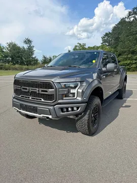2020 Ford F-150 Raptor Pickup 4D 5 1/2 ft