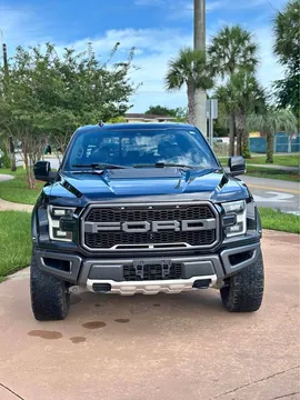 2020 Ford F-150 Raptor Pickup 4D 5 1/2 ft