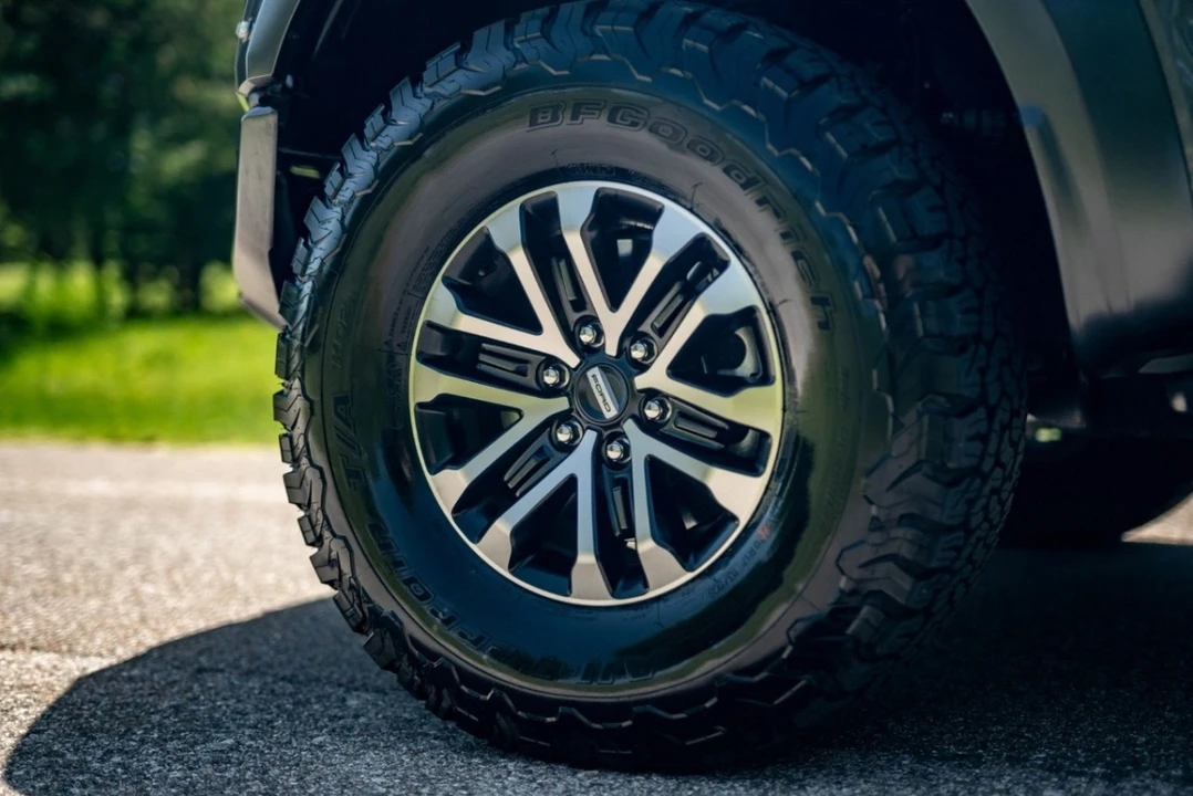 2020 Ford F-150 Raptor 13th Gen - Image 11 of 21