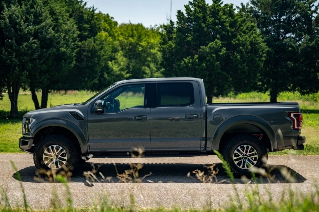 2020 Ford F-150 Raptor 13th Gen - Image 5 of 21