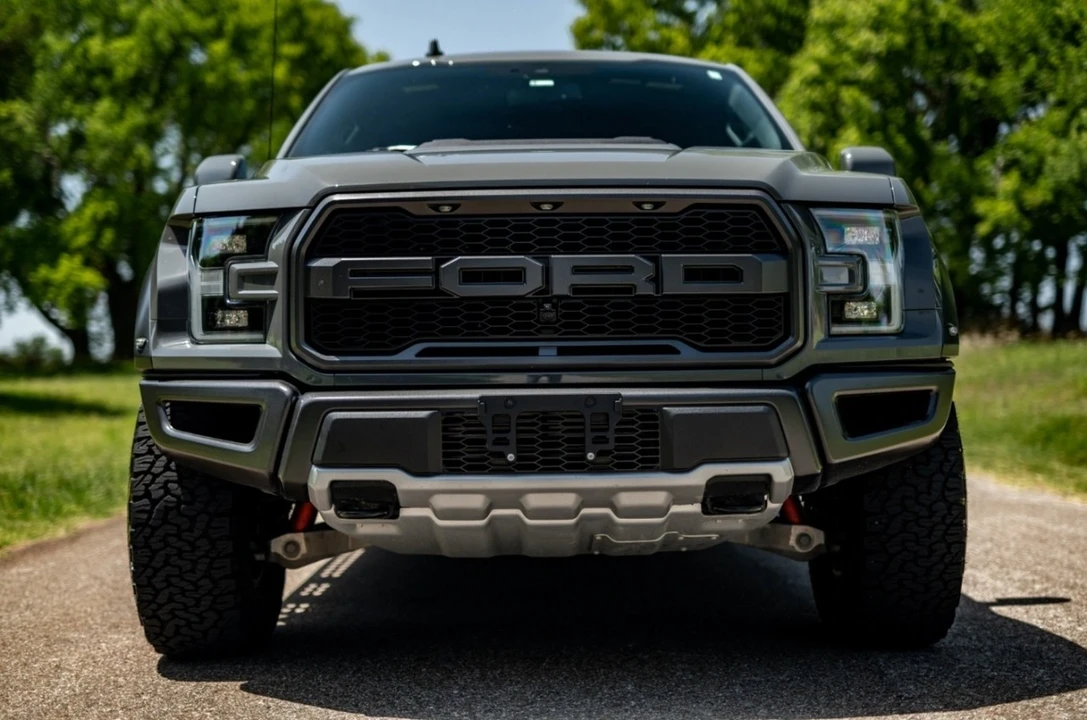 2020 Ford F-150 Raptor 13th Gen - Image 9 of 21