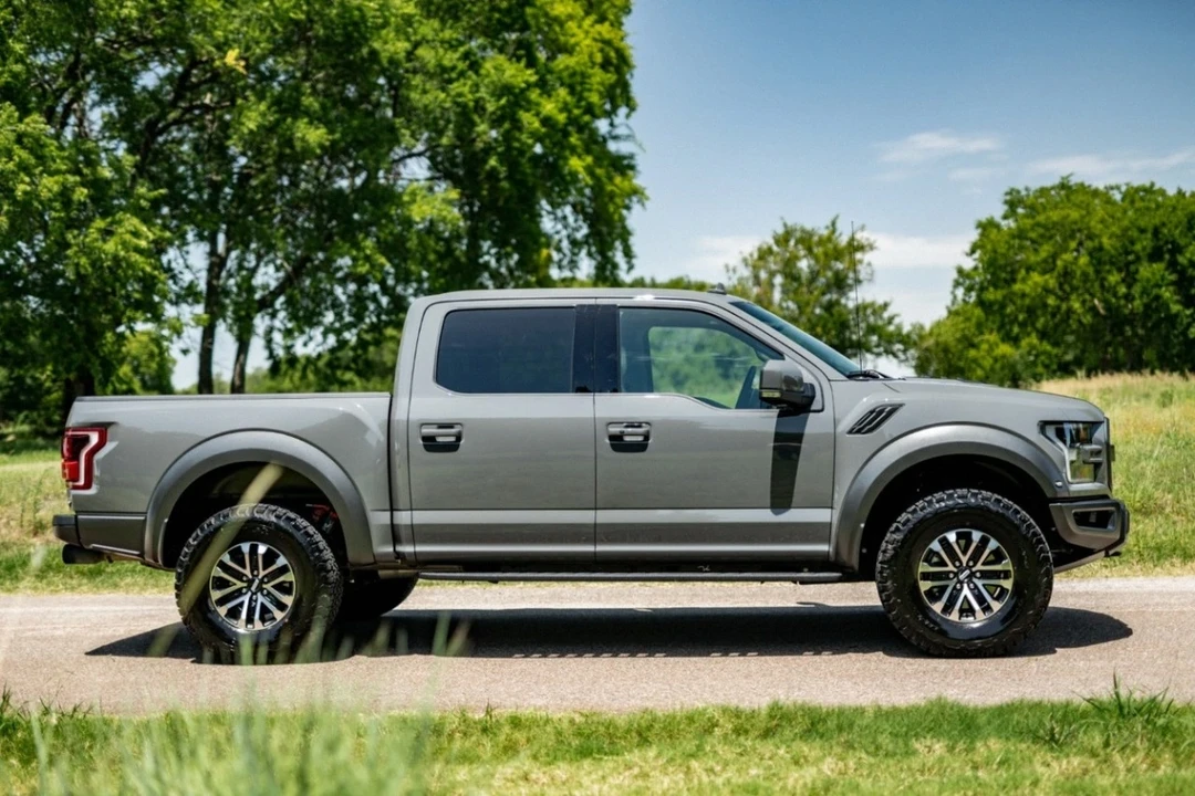 2020 Ford F-150 Raptor 13th Gen - Image 4 of 21