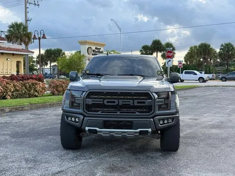 2020 Ford F-150 SuperCrew Cab Raptor