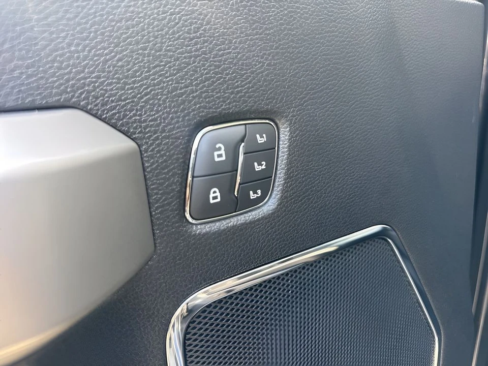 2020 Ford Super Duty 4th Gen - Image 11 of 21