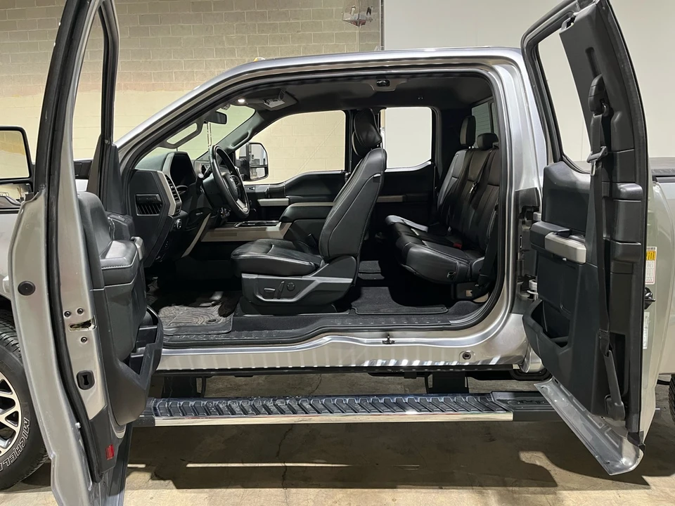 2020 Ford Super Duty 4th Gen - Image 26 of 31