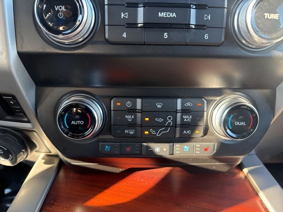 2020 Ford Super Duty 4th Gen - Image 19 of 21